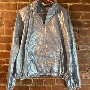 Under Armour pullover